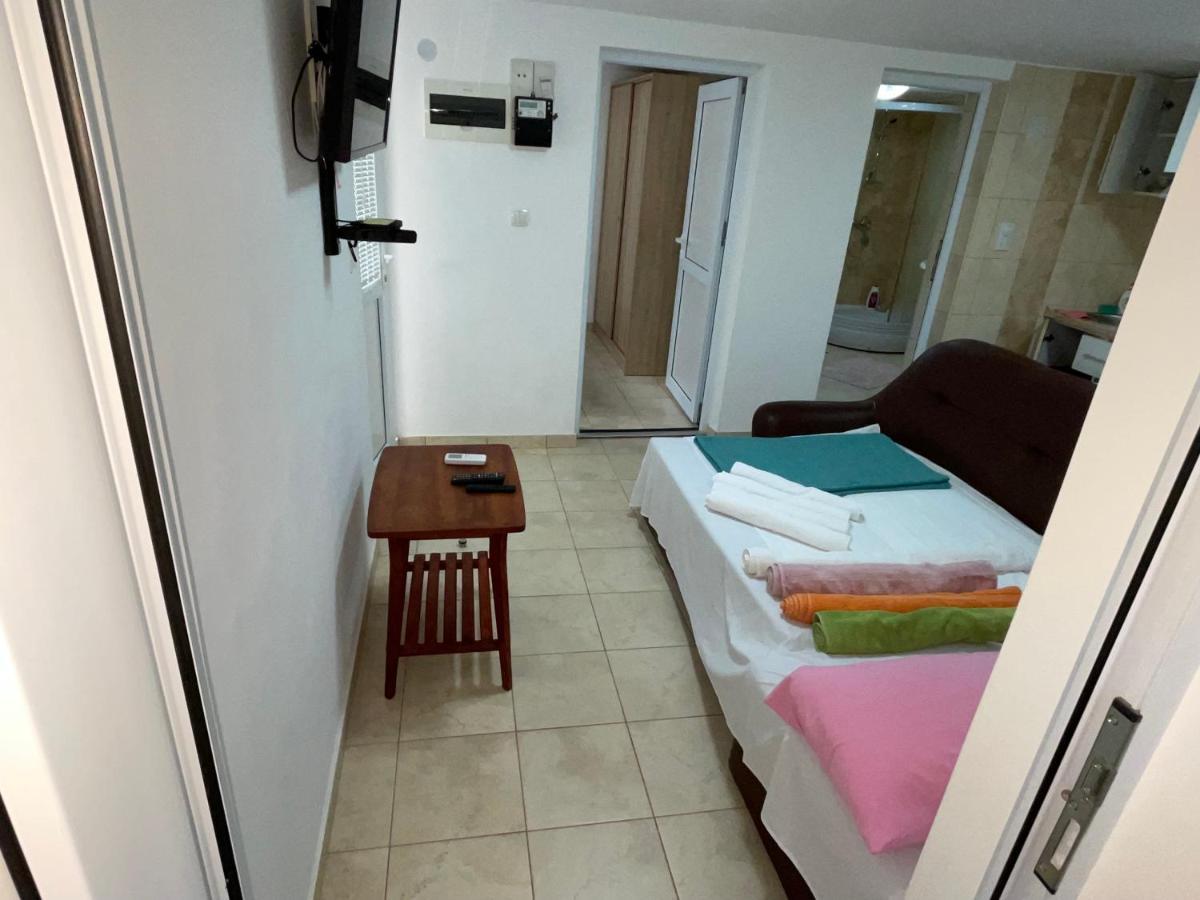 Apartment Susanj 巴尔 外观 照片